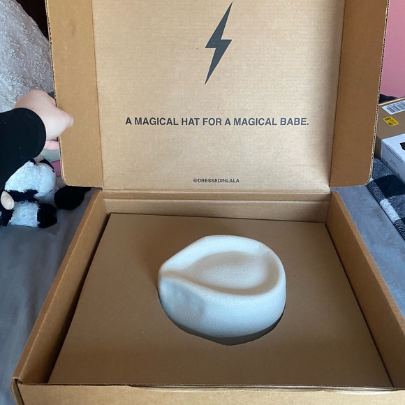 Dressed in Lala: Cream Cowboy Hat - Picture 4 of 4